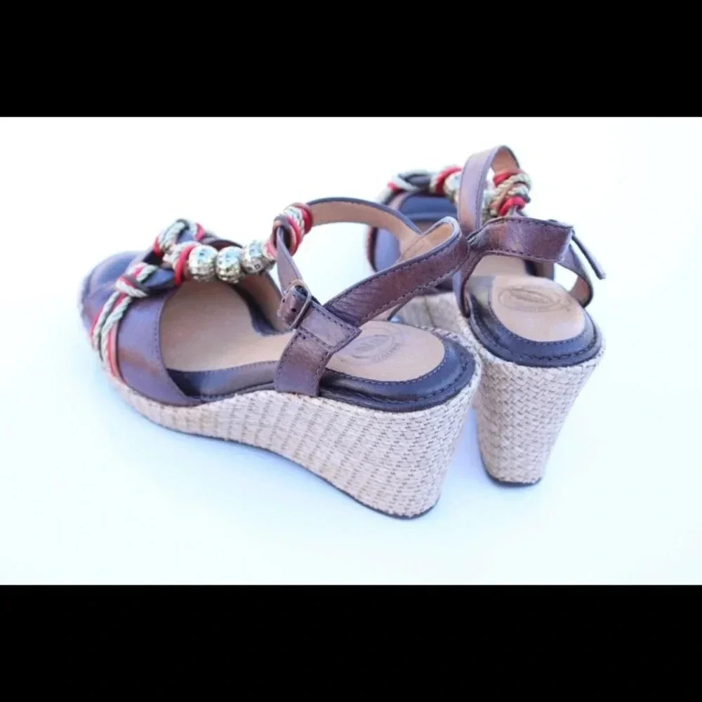 Nurture Cayman wedges